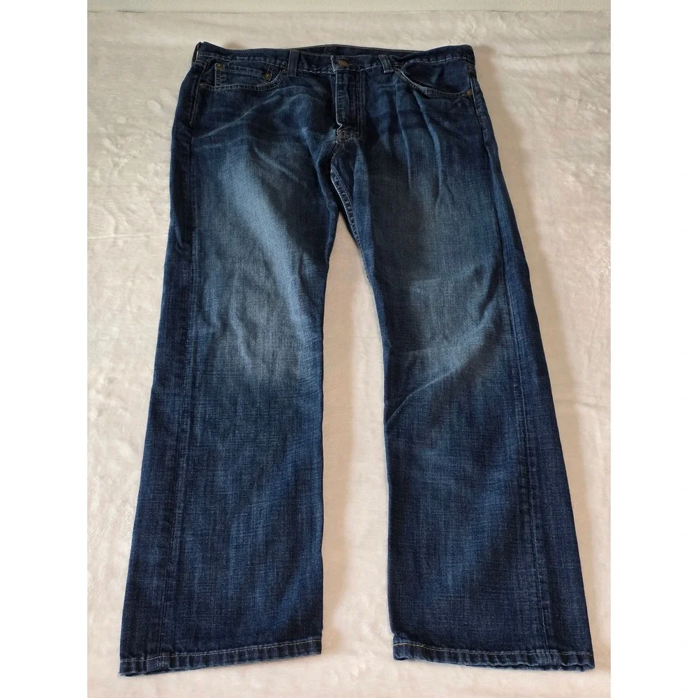 Levis levi 513